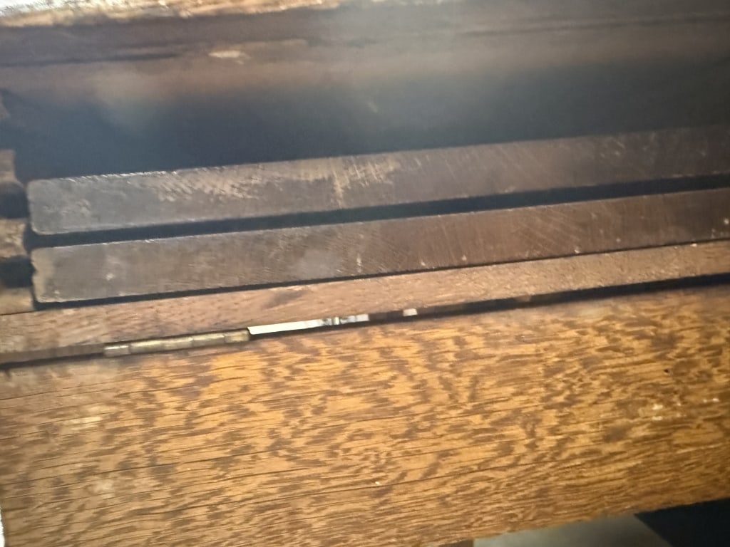 Antique Robbins Style Oak Dining Room Table - 11
