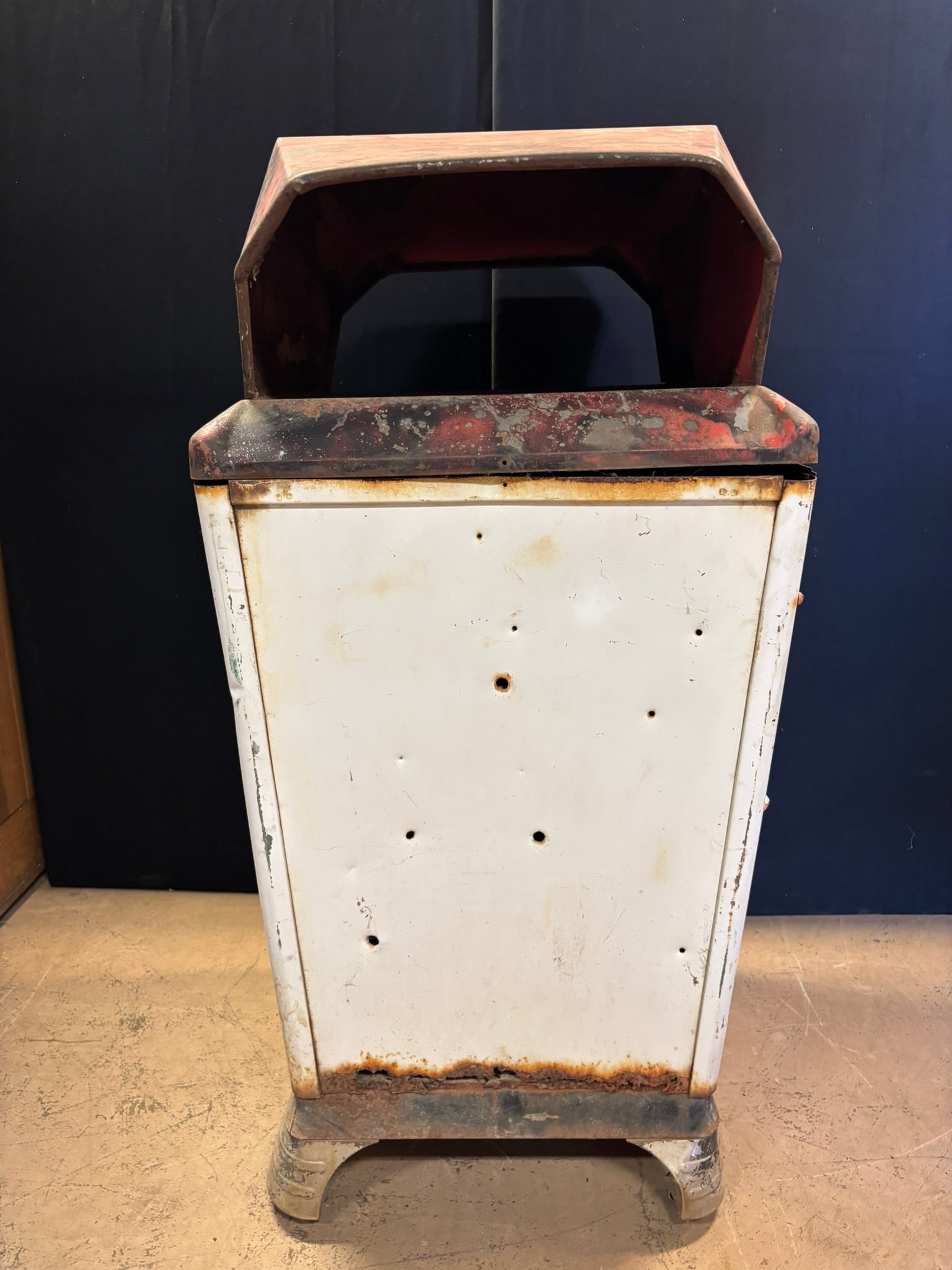 Vintage 40s 50s LAWSON Original Gas Station Garbage Can: SEE ALL PHOTOS. Wear as shown.