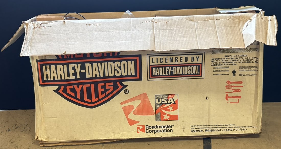 Harley Davidson #1402 NOS 20" 1994 Motorcycle Bicycle w/ Box (1 of 9)
