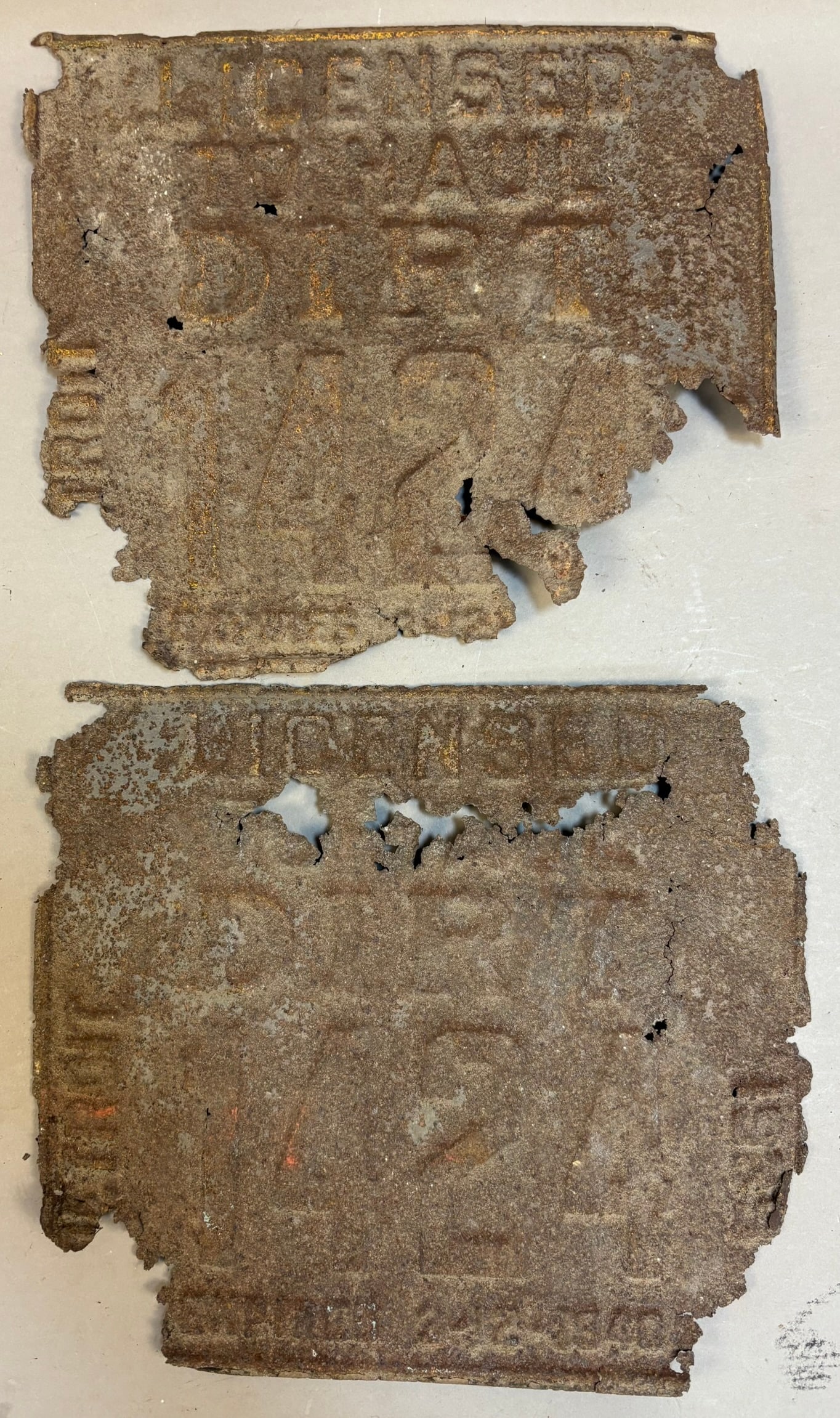Antique Pair Licensed Dirt Hauler Metal Plate Sign: Measures 12" x 10" roughly - PLEASE NOTE WE OFFER IN HOUSE SHIPPING & HAVE BIDDING AVAILABLE ON OUR OWN WEBSITE! If you win on LIVE AUCTIONEERS, please click "SELF ARRANGED SHIPPING" and keep on the l
