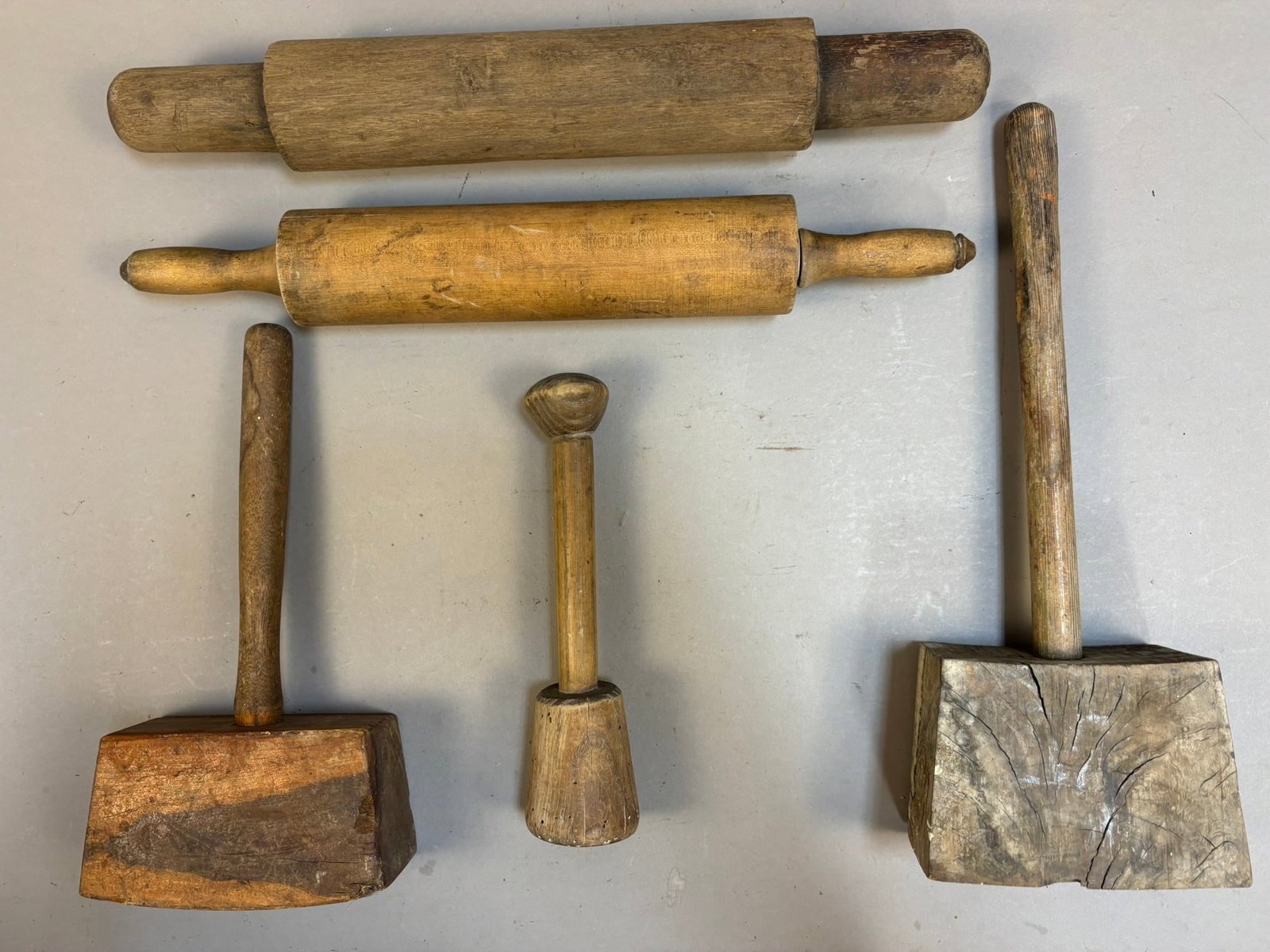 Antique Primitive Wooden Mattlets and Rolling Pins (1 of 20)