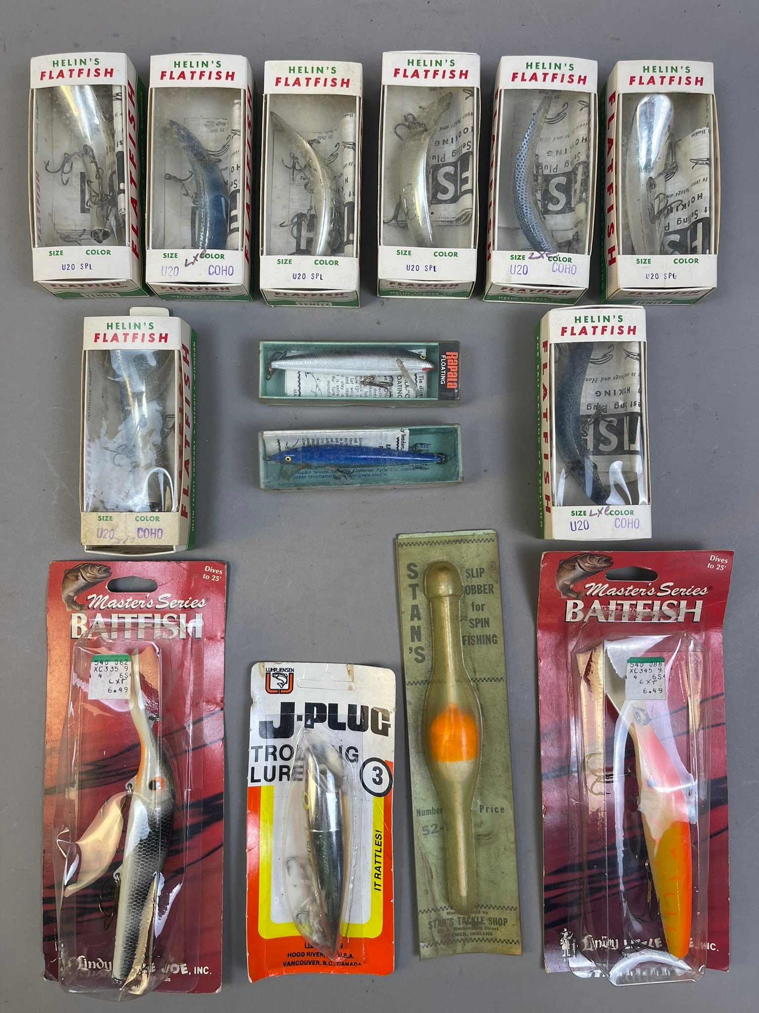 Lot of 14 Vintage Fishing Lures Bobbers Tackle: Measurements in photos PLEASE NOTE WE OFFER IN HOUSE SHIPPING & HAVE BIDDING AVAILABLE ON OUR OWN WEBSITE! If you win on LIVE AUCTIONEERS, please click "SELF ARRANGED SHIPPING" and keep on the