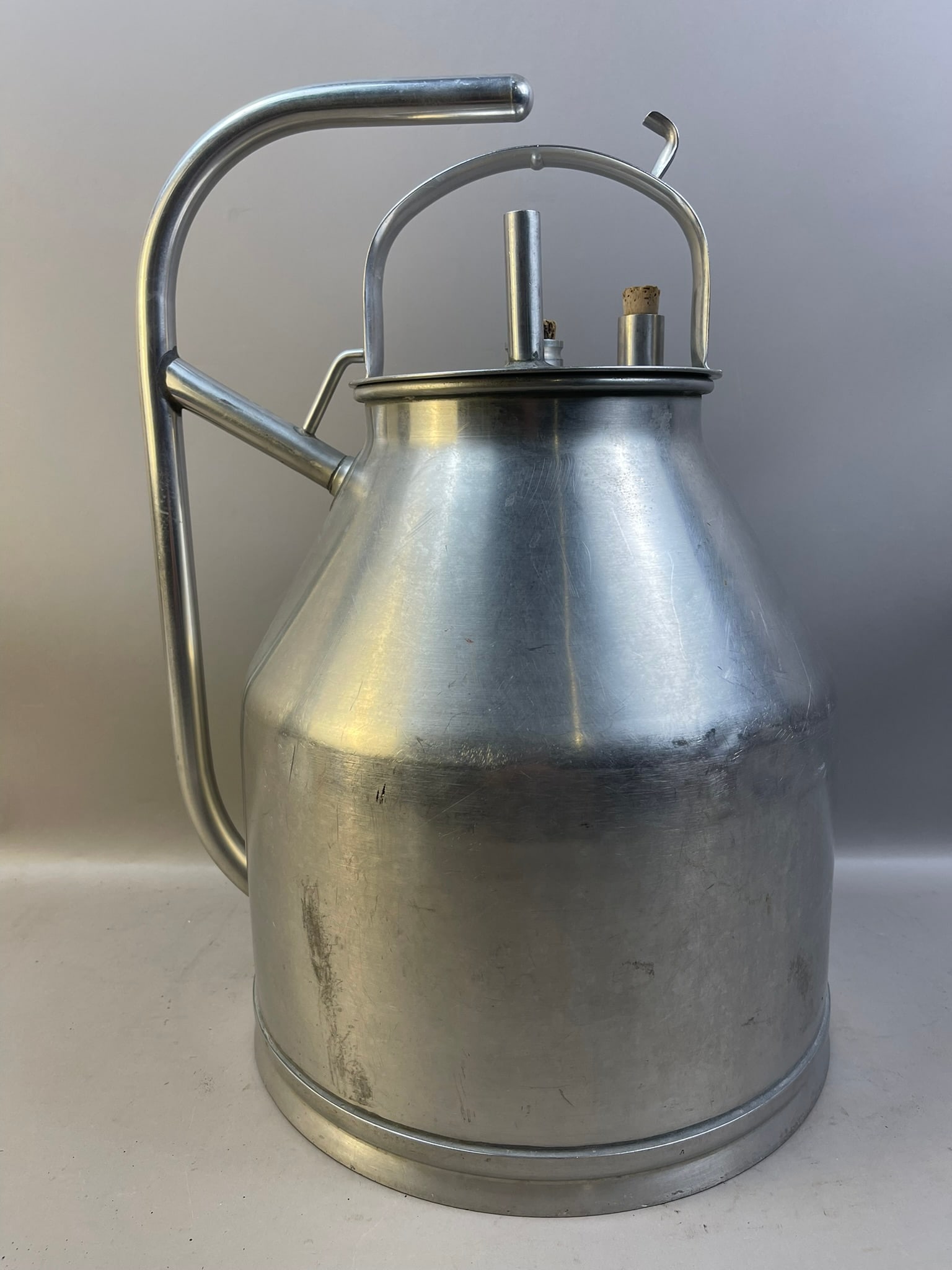 Vintage Stainless Steel Milk Machine The Conde 400: Measurements in photos PLEASE NOTE WE OFFER IN HOUSE SHIPPING & HAVE BIDDING AVAILABLE ON OUR OWN WEBSITE! If you win on LIVE AUCTIONEERS, please click "SELF ARRANGED SHIPPING" and keep on the
