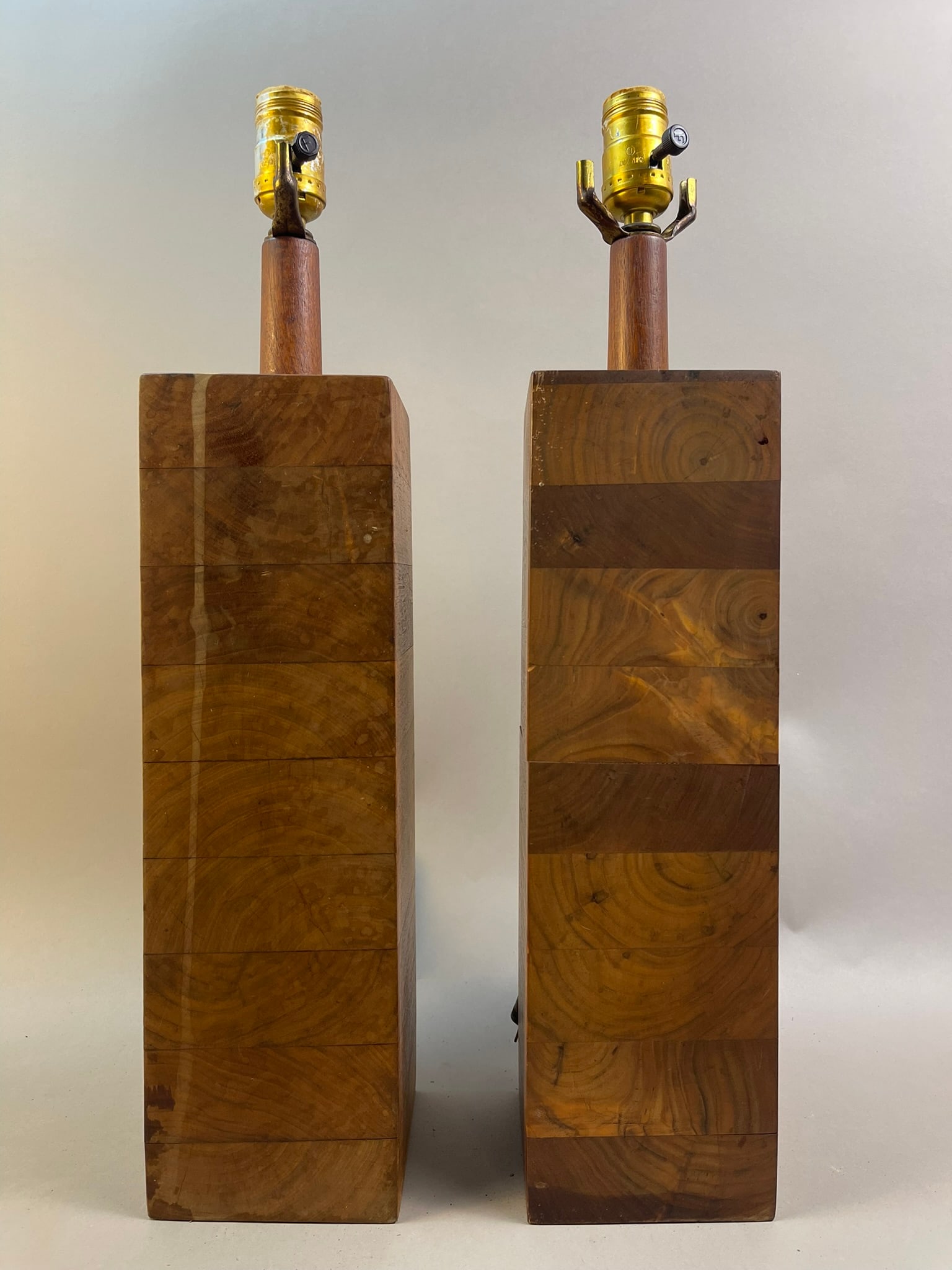 Pair of Vintage Square Wooden Art Deco Desk Lamps: Measurements in photos PLEASE NOTE WE OFFER IN HOUSE SHIPPING & HAVE BIDDING AVAILABLE ON OUR OWN WEBSITE! If you win on LIVE AUCTIONEERS, please click "SELF ARRANGED SHIPPING" and keep on the lookout