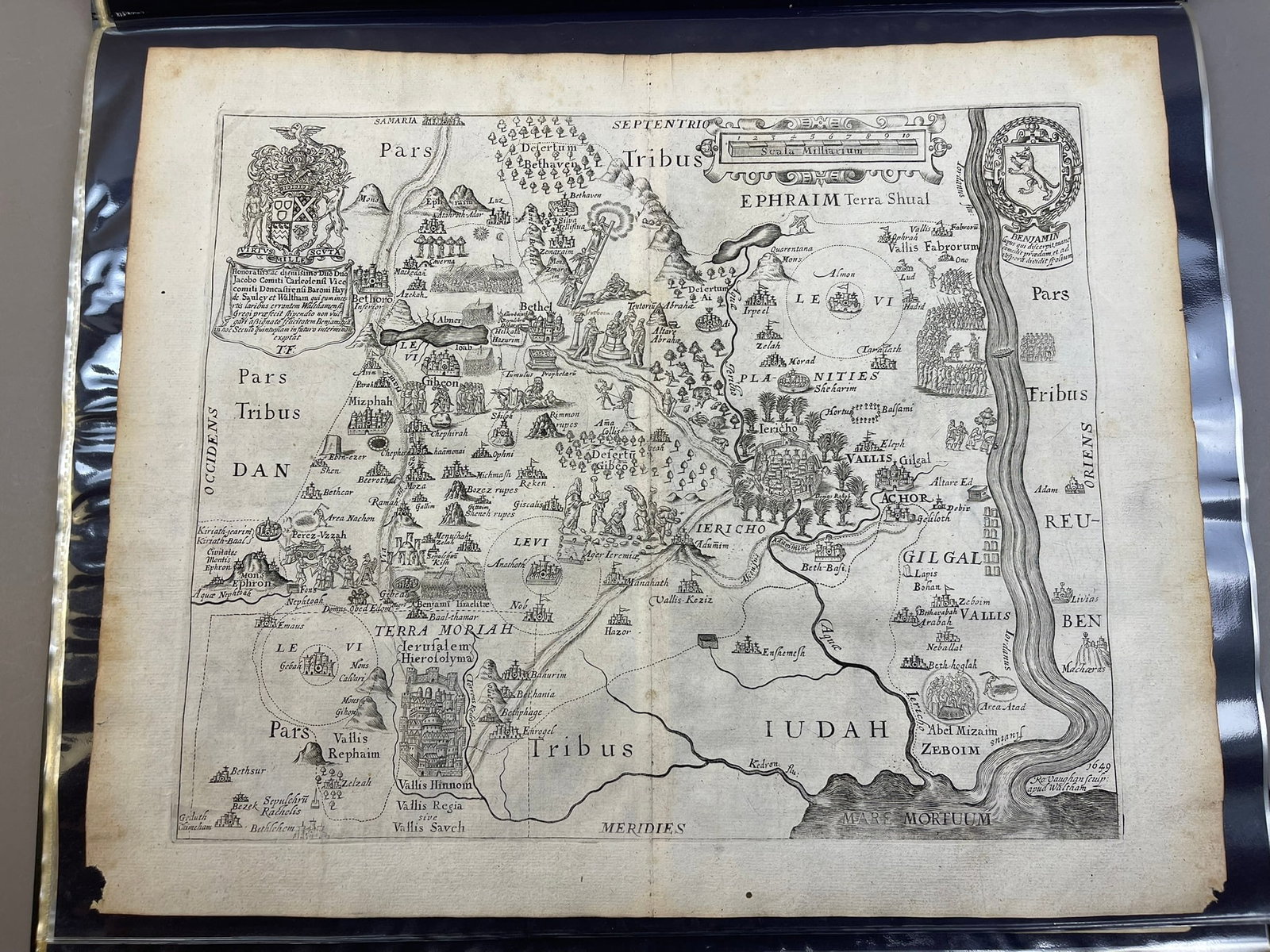 Holy Land Pars Tribus Ephraim Map by Thomas Fuller: Measurements in photos PLEASE NOTE WE OFFER IN HOUSE SHIPPING & HAVE BIDDING AVAILABLE ON OUR OWN WEBSITE! If you win on LIVE AUCTIONEERS, please click "SELF ARRANGED SHIPPING" and keep on the lookout