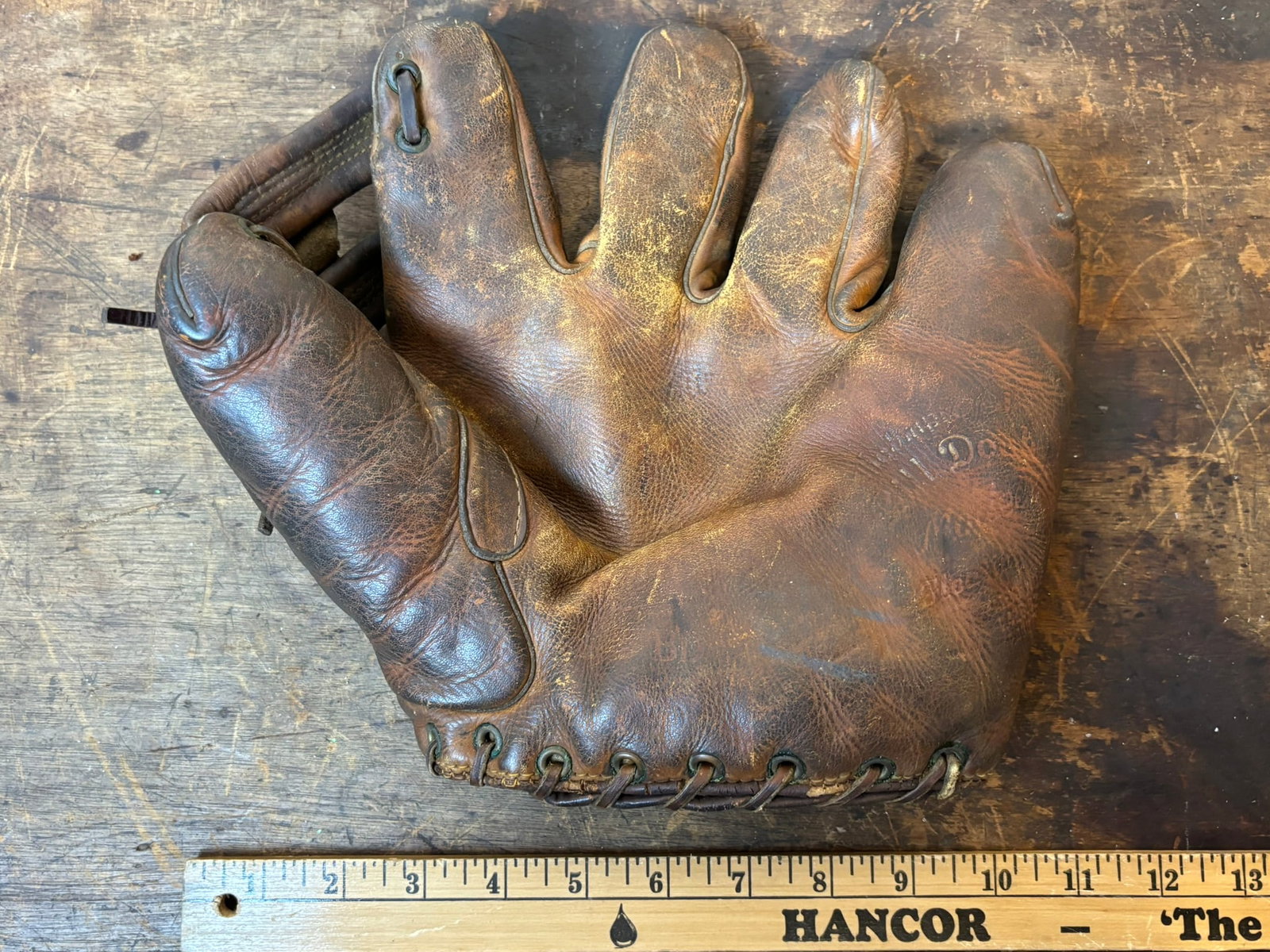 Rawlings Bill Doak Improved 5BD Baseball Mitt - 8
