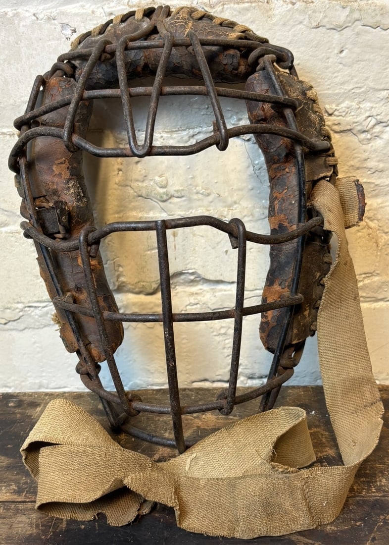 Antique Early 1900s Goggle Eye Catchers Mask: Great looking original catchers mask with horse hair lined leather masks. 11"