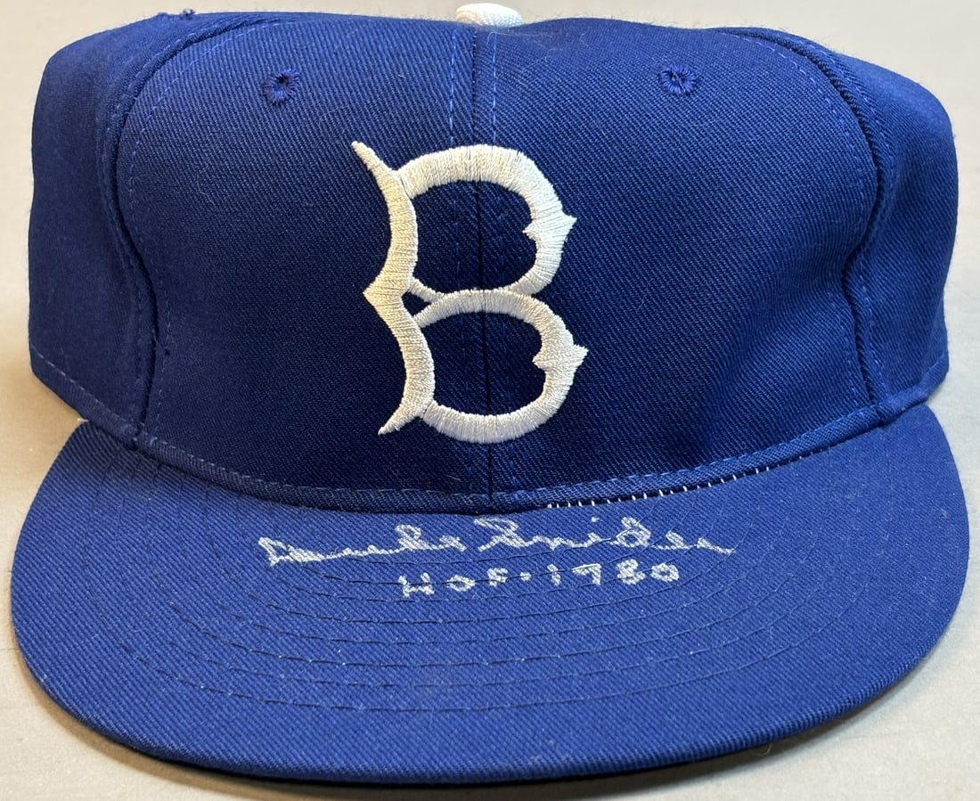 Duke Snider HOF 1980 Brooklyn Dodgers Signed Hat: Nice original signed Snider hat with plastic display case.