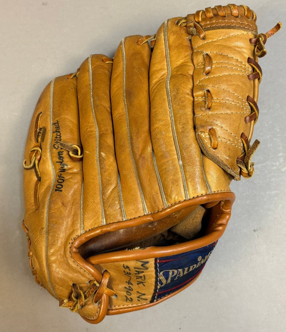 Dick McAuliffe Signed Spalding Player Model Glove - 3