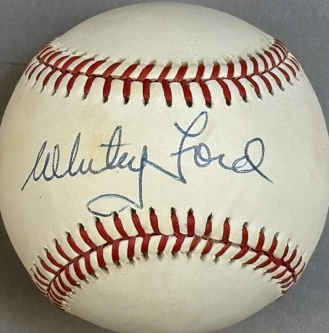Whitey Ford Single Signed Rawlings Brown OAL Ball: Great original Whitey Ford single signed rawlings brown oal baseball.