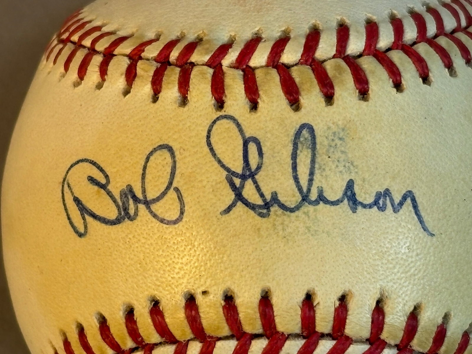 Bob Gibson Single Signed Rawlings ONL Baseball: Great original single signed Rawlings ONL baseball.