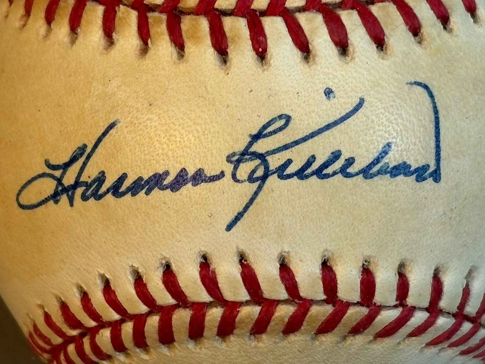 Harmon Killebrew Rawlings OAL Single Signed Ball: Great original single signed ball with original box.