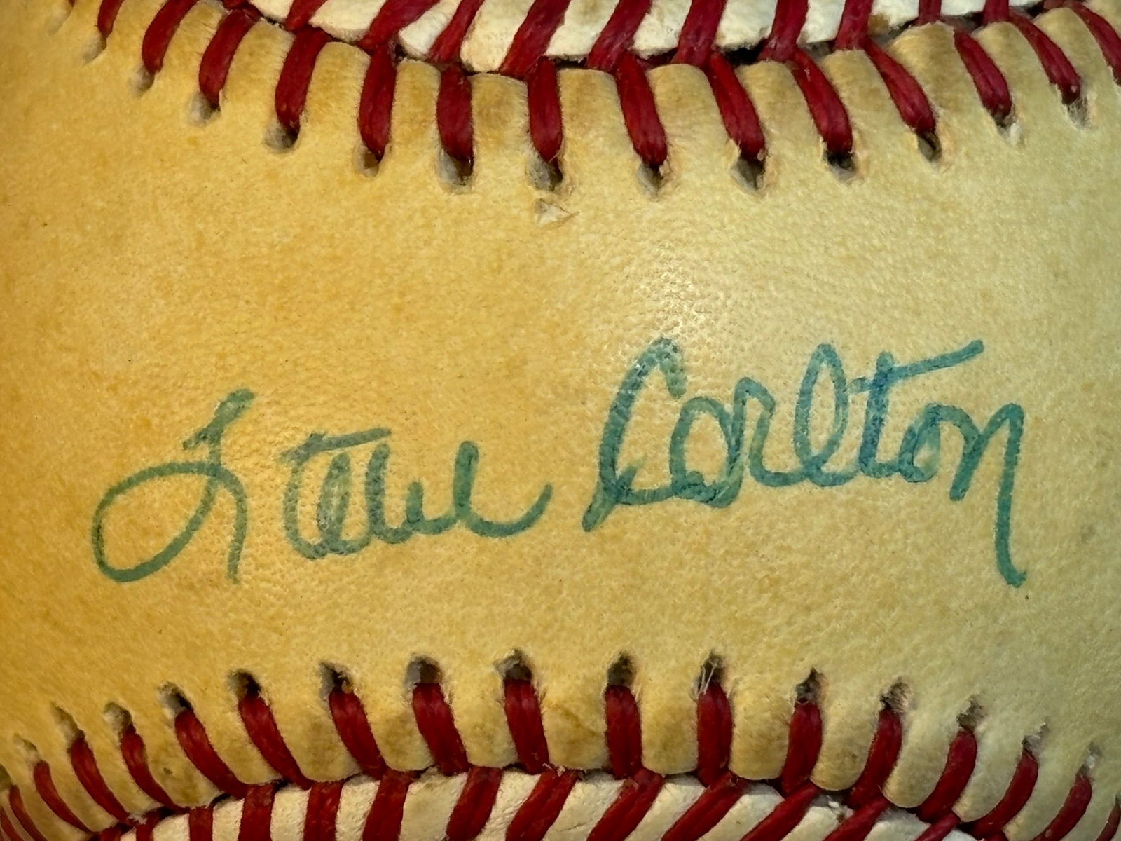 HOF 3x Signed Steve Carlton Sutton Niekro Basball: Great original signed baseball by 3 incredible pitchers.