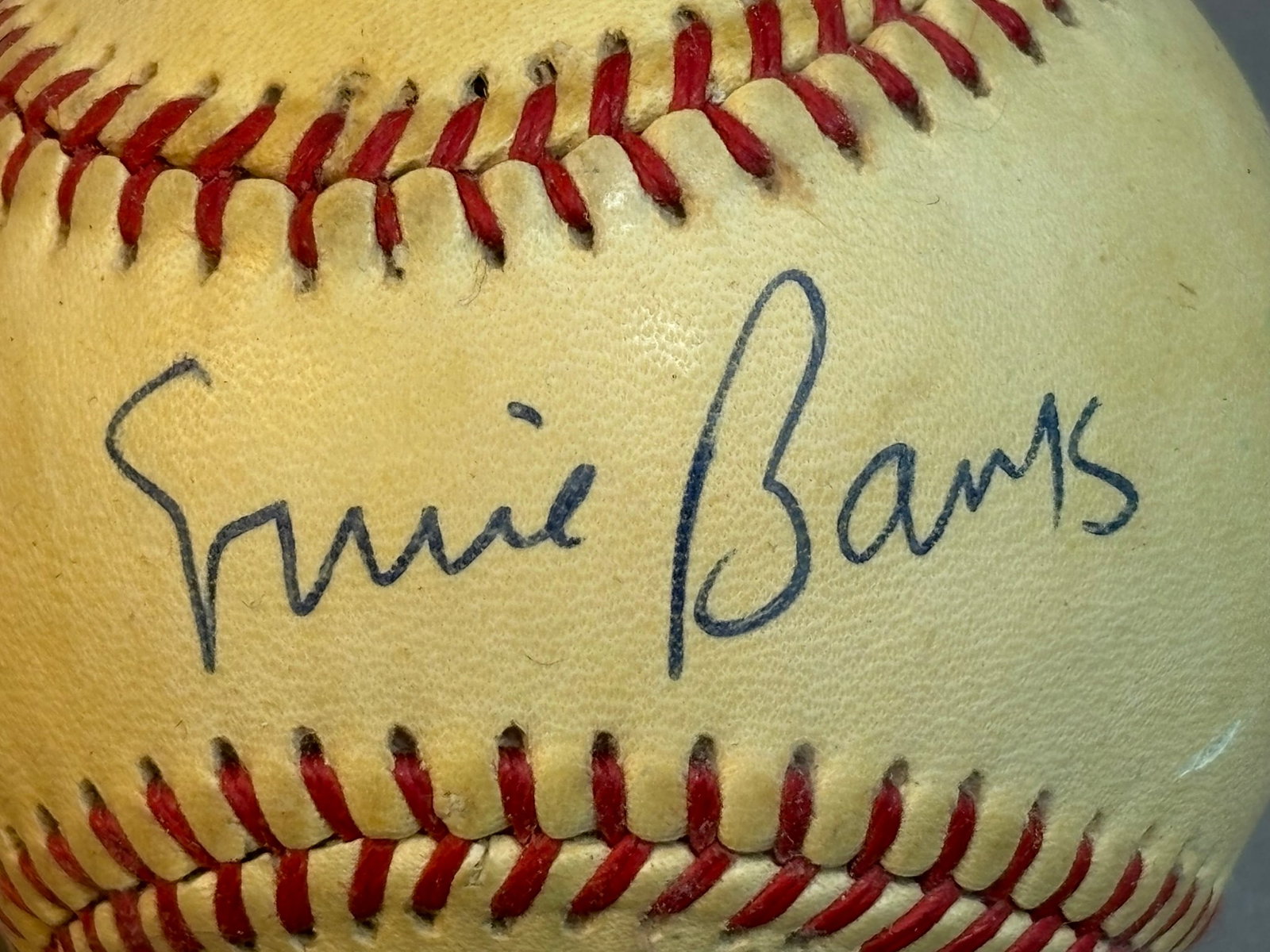 Ernie Banks Single Signed ONL Rawlings Baseball: Nice strong signature with original Rawlings ball box.