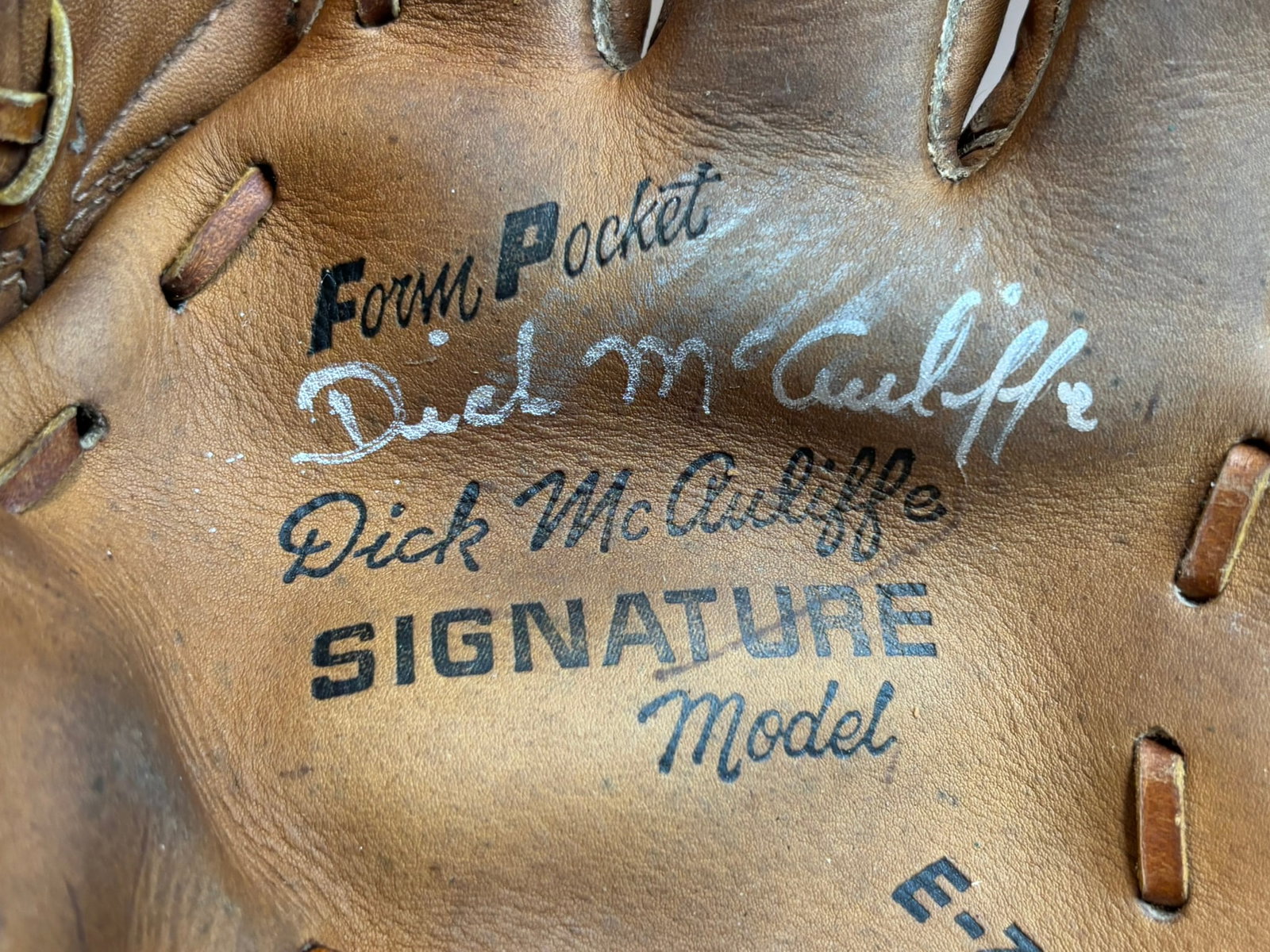 Dick McAuliffe Spalding Model Signed Baseball Mitt: Great original signed Spalding Dick McAuliffe baseball glove.