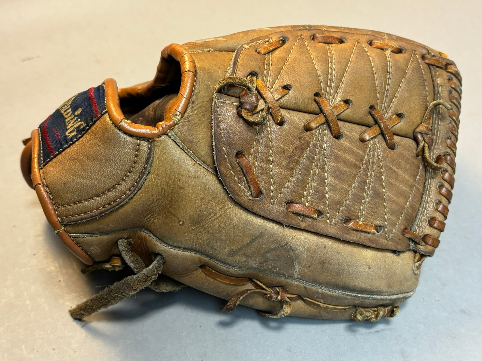 Dick McAuliffe Spalding Model Signed Baseball Mitt - 7