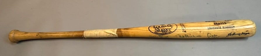 Atlanta Braves Game Used & Signed Bat Mize Sutton: Great original bat measuring 34" and 34" in length. Signed by Willie Stargell, Phil Niekro, Don Sutton & Johnny Mize.