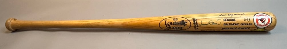 Baltimore Orioles Signed Bat Ripken Palmer: Signed by Cal Ripken Jr, Frank Robinson, Jim Palmer, Fred Lynn, Eddie Murray and Luis Aparicio PLEASE SEE ALL PHOTOS AND USE THEM AS A BETTER IDEA ON DESCRIPTION! ASK ANY QUESTIONS! PLEASE NOTE WE OFF