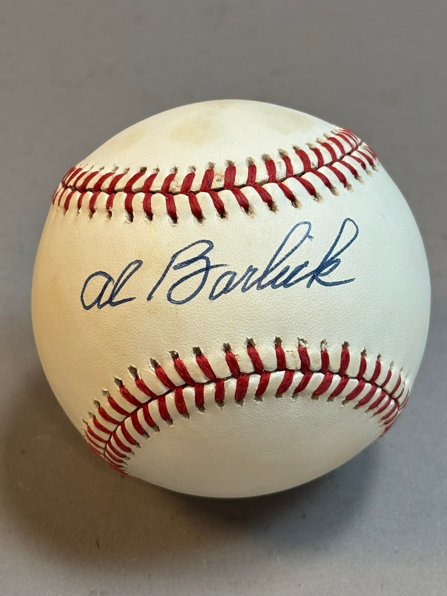 Al Barlick Umpire Signed Rawlings White Baseball: ASK ANY QUESTIONS! PLEASE NOTE WE OFFER IN HOUSE SHIPPING & HAVE BIDDING AVAILABLE ON OUR OWN WEBSITE! If you win on LIVE AUCTIONEERS, please click "SELF ARRANGED SHIPPING" and keep on the lookout