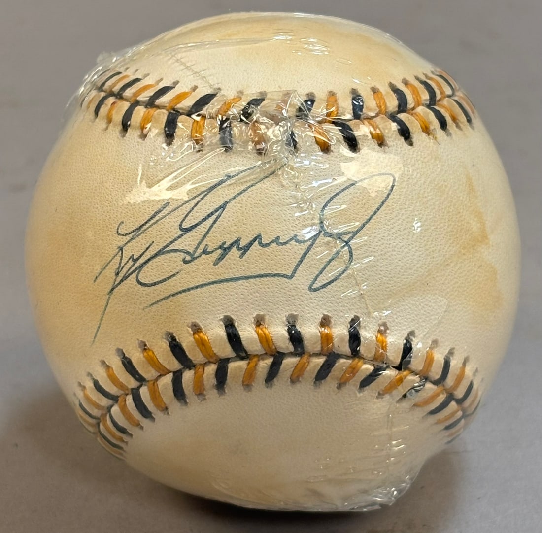 Ken Griffey Jr 1994 All Star Game Signed Ball: PLEASE SEE ALL PHOTOS AND USE THEM AS A BETTER IDEA ON DESCRIPTION! ASK ANY QUESTIONS! PLEASE NOTE WE OFFER IN HOUSE SHIPPING & HAVE BIDDING AVAILABLE ON OUR OWN WEBSITE! If you win on LIVE AUCTIONEER