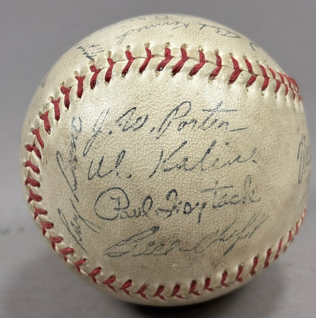 Lot Original Team Signed Facsimile Signed Balls - 11