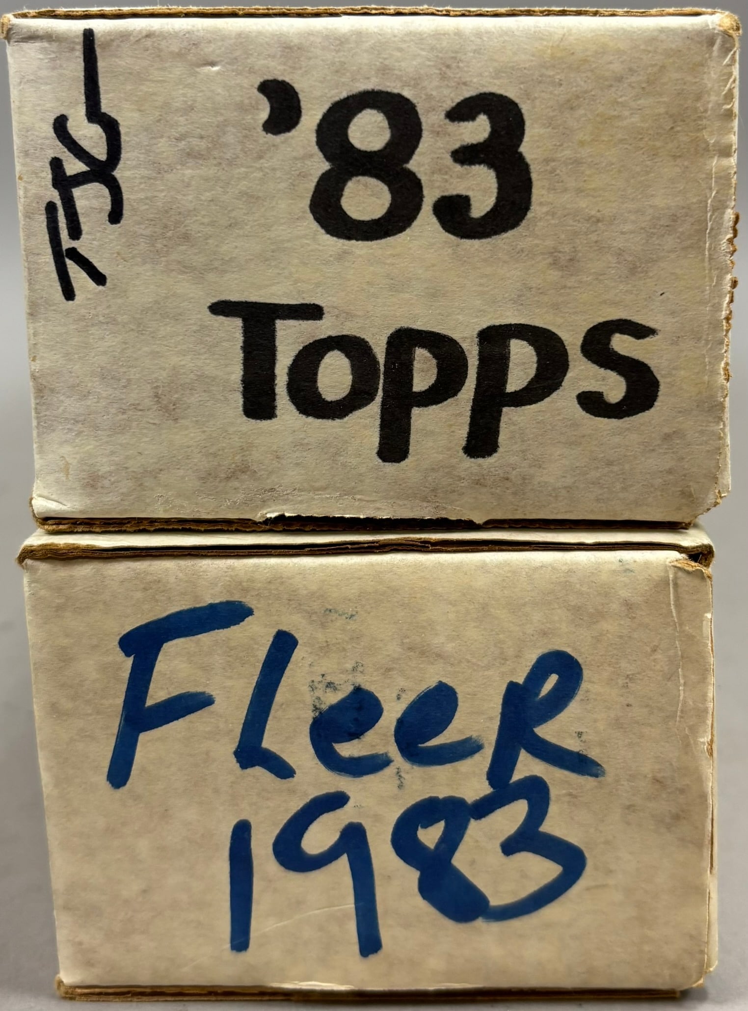 1983 TOPPS & FLEER COMPLETE BASEBALL CARD SETS: PLEASE SEE ALL PHOTOS AND USE THEM AS A BETTER IDEA ON DESCRIPTION! ASK ANY QUESTIONS! PLEASE NOTE WE OFFER IN HOUSE SHIPPING & HAVE BIDDING AVAILABLE ON OUR OWN WEBSITE! If you win on LIVE AUCTIONEER