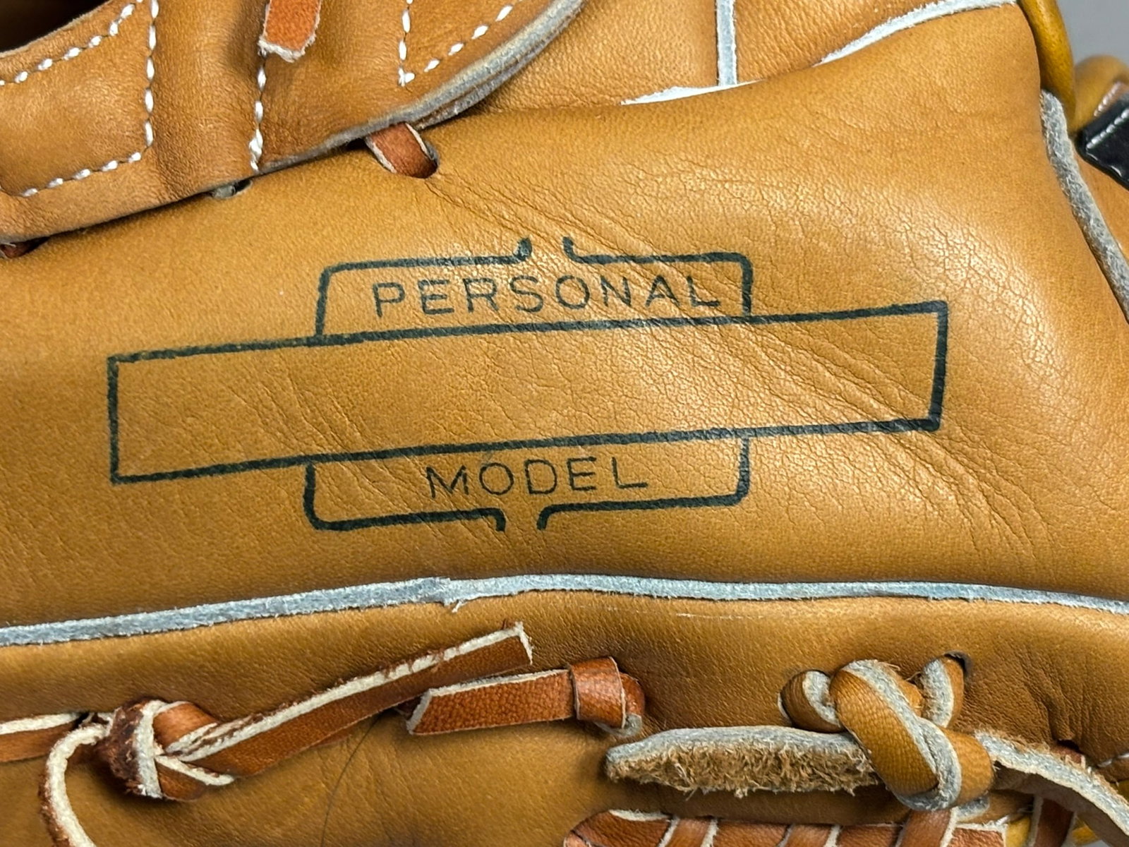MINT Frank Robinson MacGregor LHT GFR Model Mitt - 9