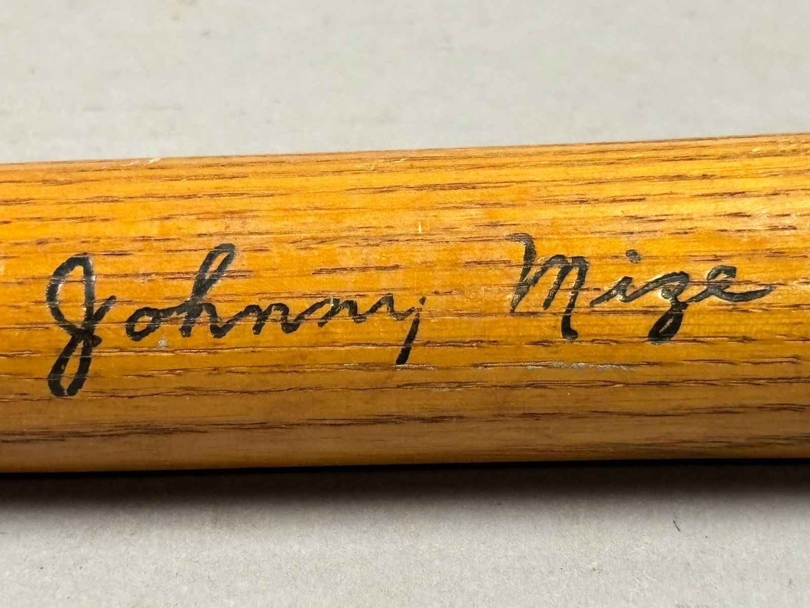 H&B #40 Johnny Mize Mini 16" Baseball Bat - 3