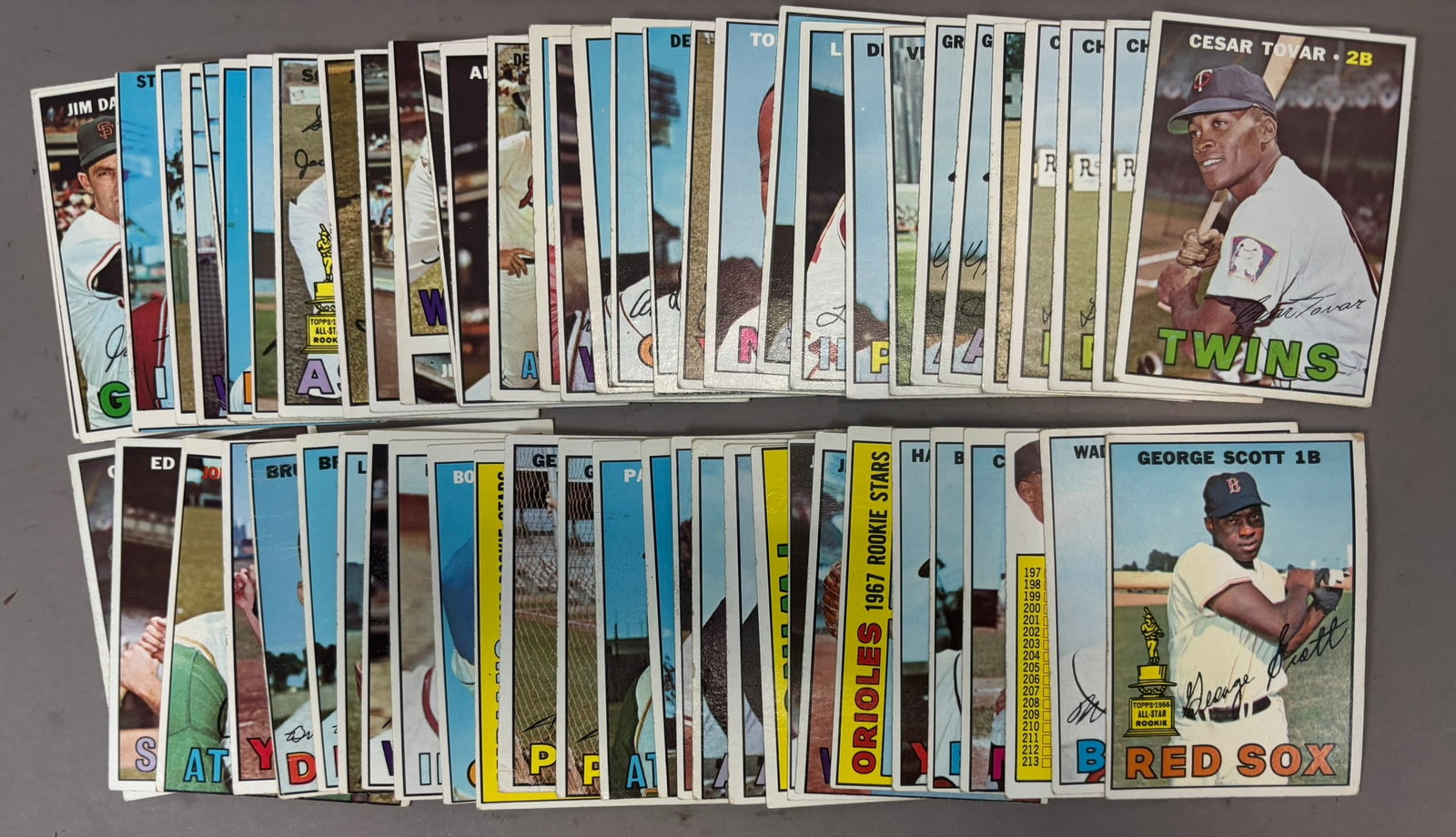 60 Card Count 1967 Topps Baseball Card Lot: PLEASE SEE ALL PHOTOS AND USE THEM AS A BETTER IDEA ON DESCRIPTION! ASK ANY QUESTIONS! PLEASE NOTE WE OFFER IN HOUSE SHIPPING & HAVE BIDDING AVAILABLE ON OUR OWN WEBSITE! If you win on LIVE