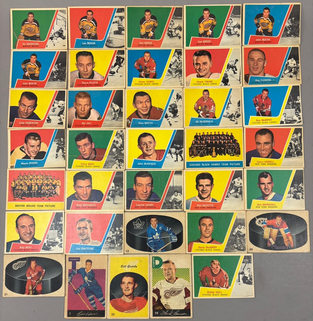 1963-64 Topps Parkhurst Hockey Cards w/ Hull 5 EX: 2, 5, 7, 7, 11, 11, 15, 17, 21, 22, 24, 25, 26, 29, 31, 33, 34, 36, 37, 40-43, 48, 52, 56, 58, 61PLEASE SEE ALL PHOTOS AND USE THEM AS A BETTER IDEA ON DESCRIPTION! ASK ANY QUESTIONS! PLEASE NOTE WE O