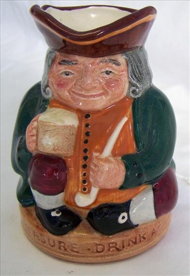 Royal Doulton Toby mug: Royal Doulton Toby mug - Honest Measure - #8339 - 4 1/4"