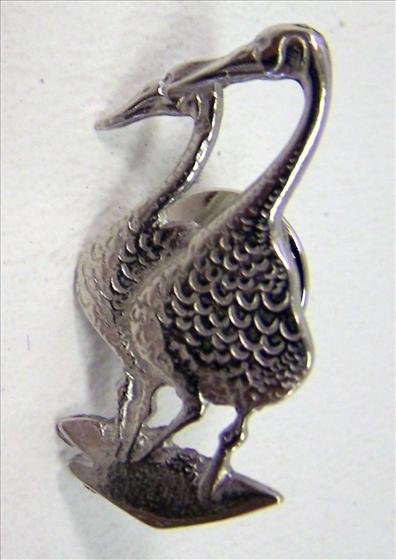 Pewter tac pin - Geese: Pewter tac pin - Geese - P.Buckley Moss Society Membership #1 - 1996 - Kirk Steiff