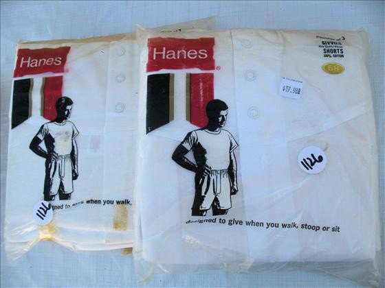 6 pr. Men's Boxer Shorts/Givvies: 6 pr. Men's Boxer Shorts/Givvies, 3 snap - Hanes Size 58