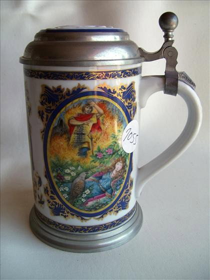 W. Germany stein - Heinrich: W. Germany stein - Heinrich - Villeroy and boch - Siefried and the dragon - 6 3/4" - inlaid top - ball thumb lift