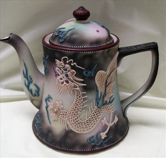 Tea Pot - Dragon ware - Hand painted: Tea Pot - Dragon ware - Hand painted made in Japan green and orange mark - embossed star - clean excellent condition - 6 1/2"