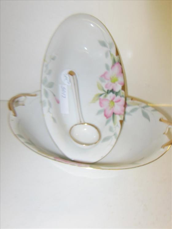 3 pc porcelain dishes- bowls and gravy spoon: 3 pc porcelain dishes- bowls and gravy spoon-Nortiake Moss Rose green and red marks-809 inch