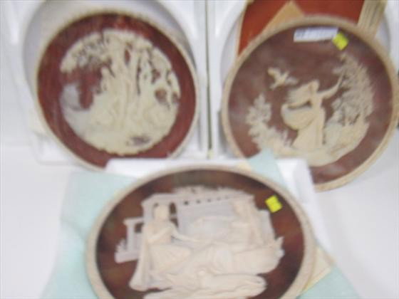 3 plates The Recollection: 3 plates The Recollection- Romantic poets crafted by Incolay California- brown and off white in color 10"