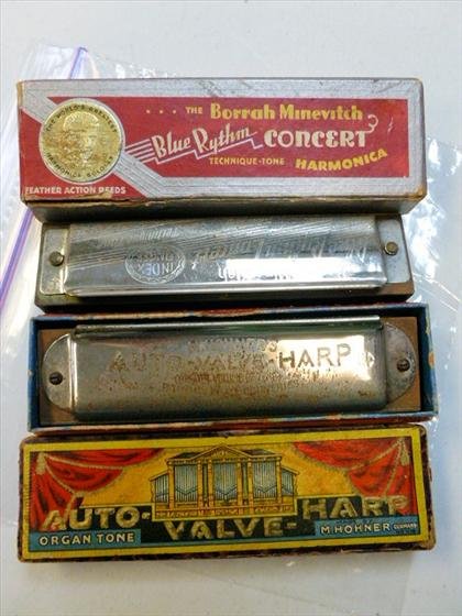 2 Harmonicas - Borrah Minecitch - Concert: 2 Harmonicas - Borrah Minecitch - Concert - Auto Harp valve Hohner both with boxes