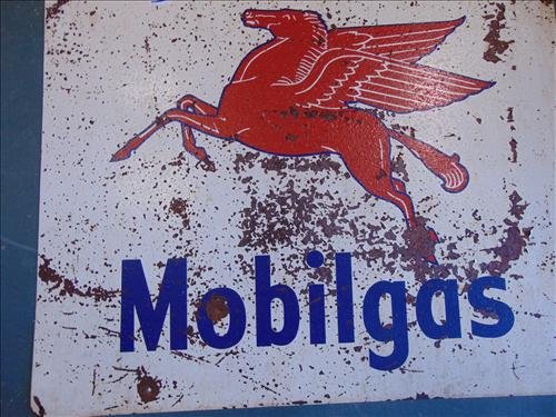 Old Mobilgas metal sign poor condition 24" x 30": Old Mobilgas metal sign poor condition 24" x 30"