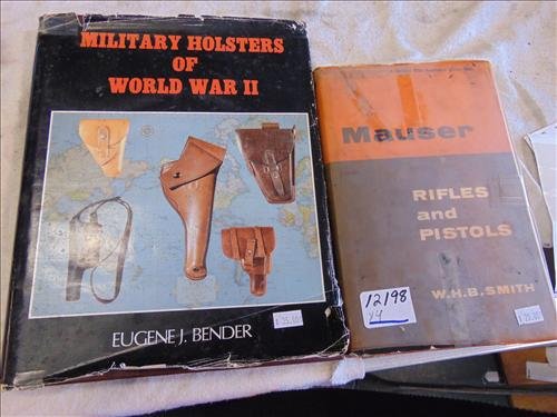 4 books Mauser, Walther, German Pistols&Military: 4 books Mauser Rifles and Pistols, SS Walther PP/PPK, German Pistols And Holsters 1934-1945 and Military Holsters of World War II