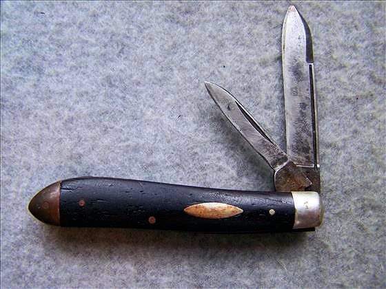 Empire Winsted CT. Pocket Knife: Empire Winsted CT. Pocket Knife- Closed 3" - 2 Blades 2 1/8" and 1 1/2"