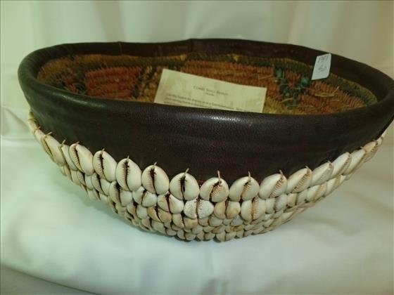 Crowy Shell basket- w408- Hand made in Africa- 12" (1 of 1)
