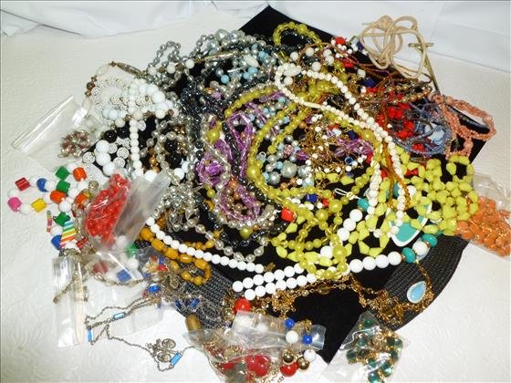 Large lot of assorted necklaces- something for every: Large lot of assorted necklaces- something for every one