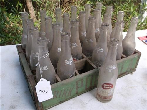 DRINK POP KOLA CRATE W/24 DR. WELLS BOTTLES (1 of 1)
