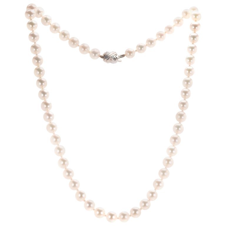 Tiffany & Co. Signature Akoya Pearl Necklace, 18 Karat White Gold (1 of 4)