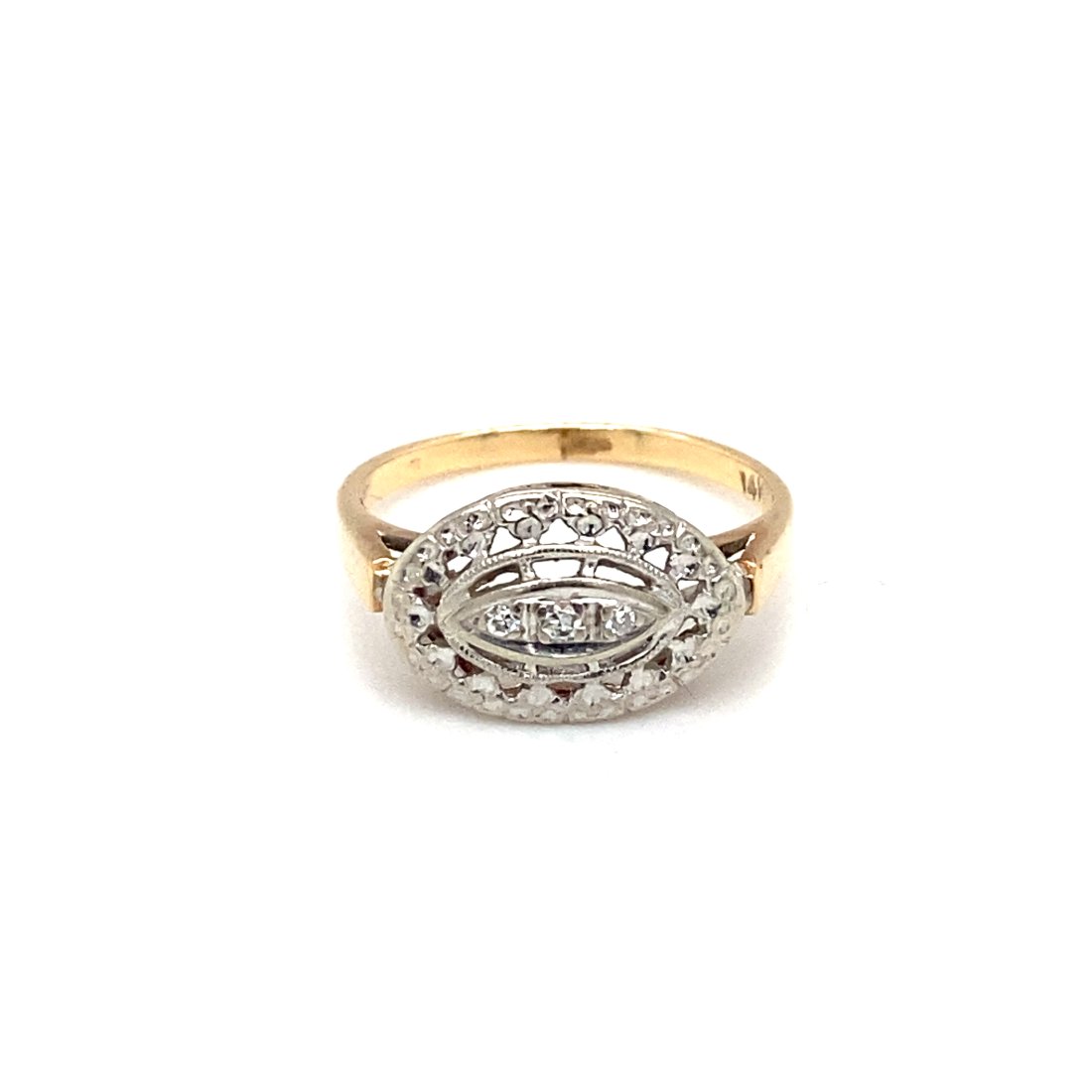 1940s Retro 14k Gold Diamond Oval Shape Ring: 1940s Retro 14k Gold Diamond Oval Shape Ring.Weight: 2.1g.Size: 4.25.