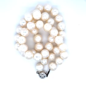 Freashwater Pearl and Sterling Silver Necklace
