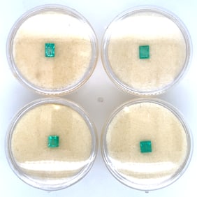 Lot of 4 Loose Emerald - 1.02CTW