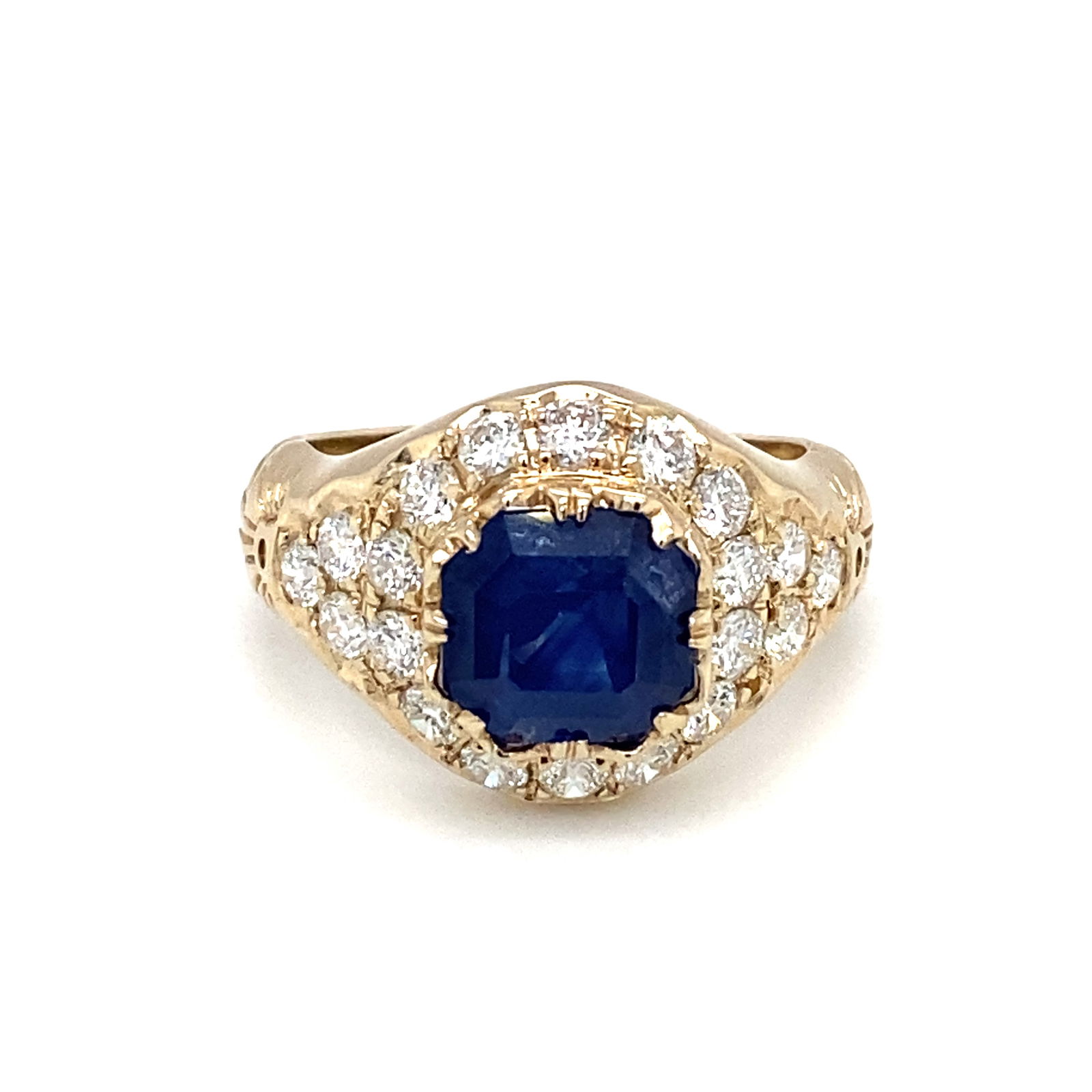 Sapphire and Diamond Ring in18K Yellow Gold (1 of 8)
