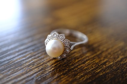 Pearl and Diamond Ring in 14K White Gold